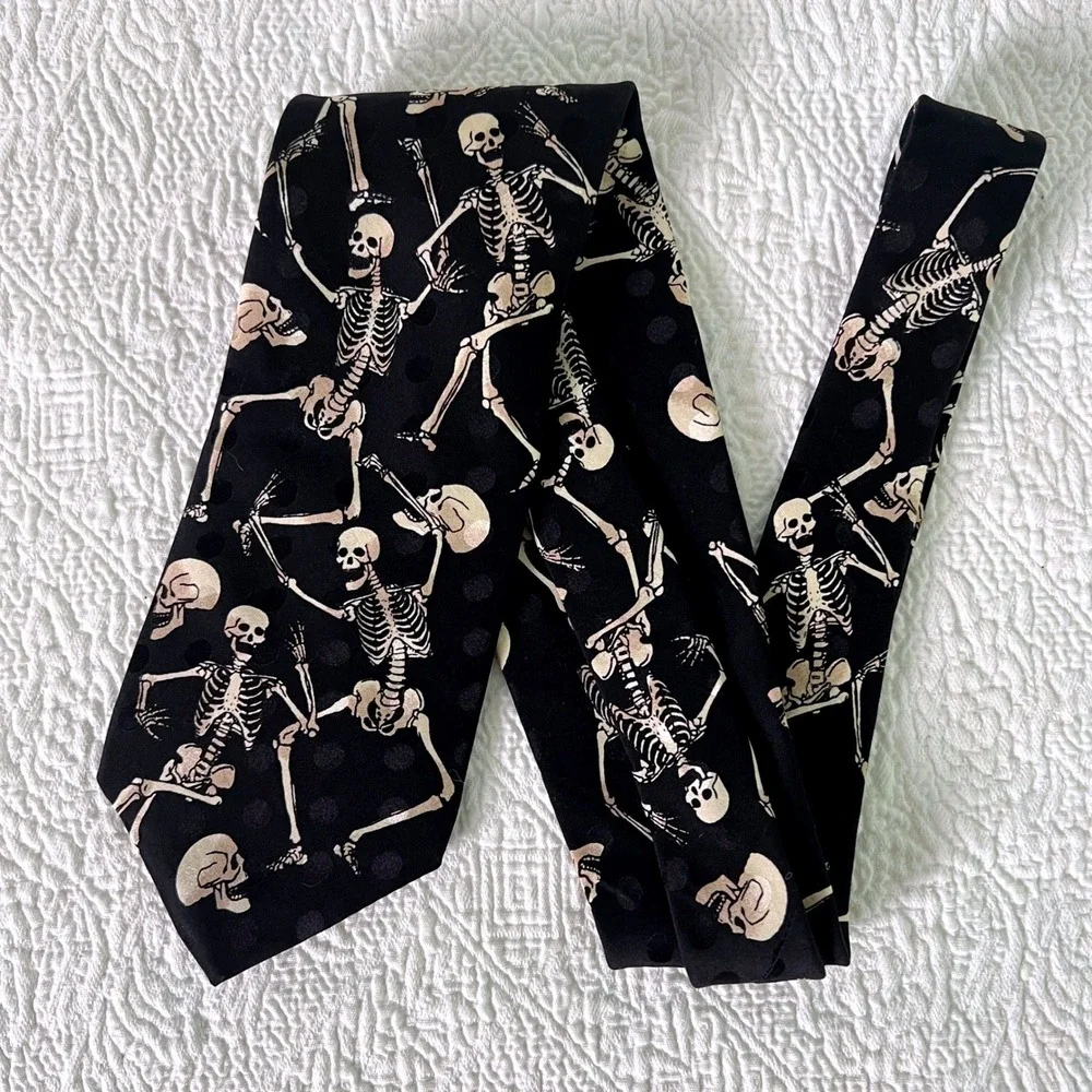 RM Style Skeleton Tie OS Mens Vintage 1995 Silk Dancing Skulls Black Halloween